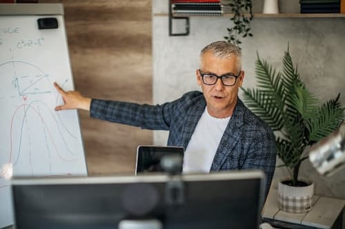 3 Ways Virtual Classrooms Can Address Physical Classroom Challenges